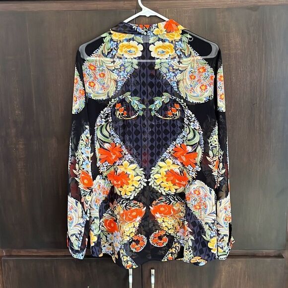 Cabi Amour Semi Sheer Printed Button Down Blouse Size Large - Picture 4 of 5